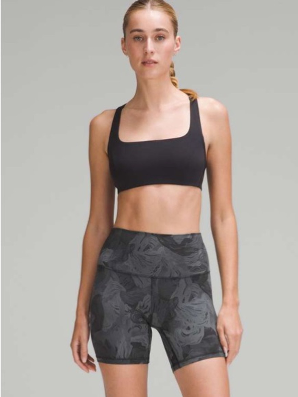 Lululemon Align High-Rise Short 6"
Stencil Dreams Black Multi Biker Shorts - Picture 4 of 9